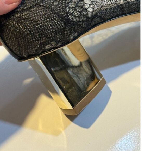 Anyi Lu Black Lace Pointed-Toe Pumps 39.5/9 Italian Leather Couture Comfort - Picture 4 of 5